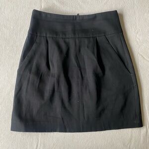 Theory mini black skirt size 4 pockets zip back cinched waist
